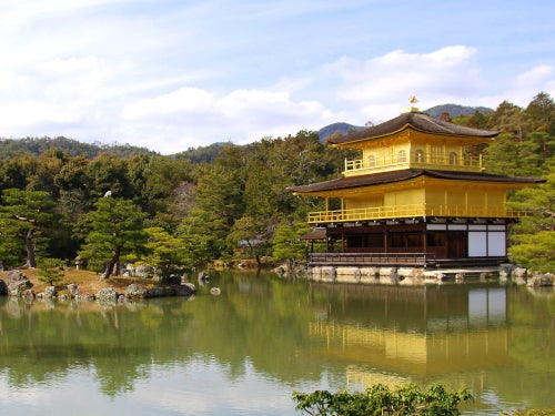 【名古屋発】新春!京都で白味噌雑煮とおせち料理&世界遺産・金閣寺&初詣スポット平安神宮2